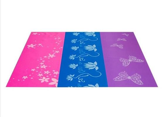 Color anti 3 - 8m m opcionales de las esteras de la yoga del gimnasio del resbalón densamente para los clubs comerciales